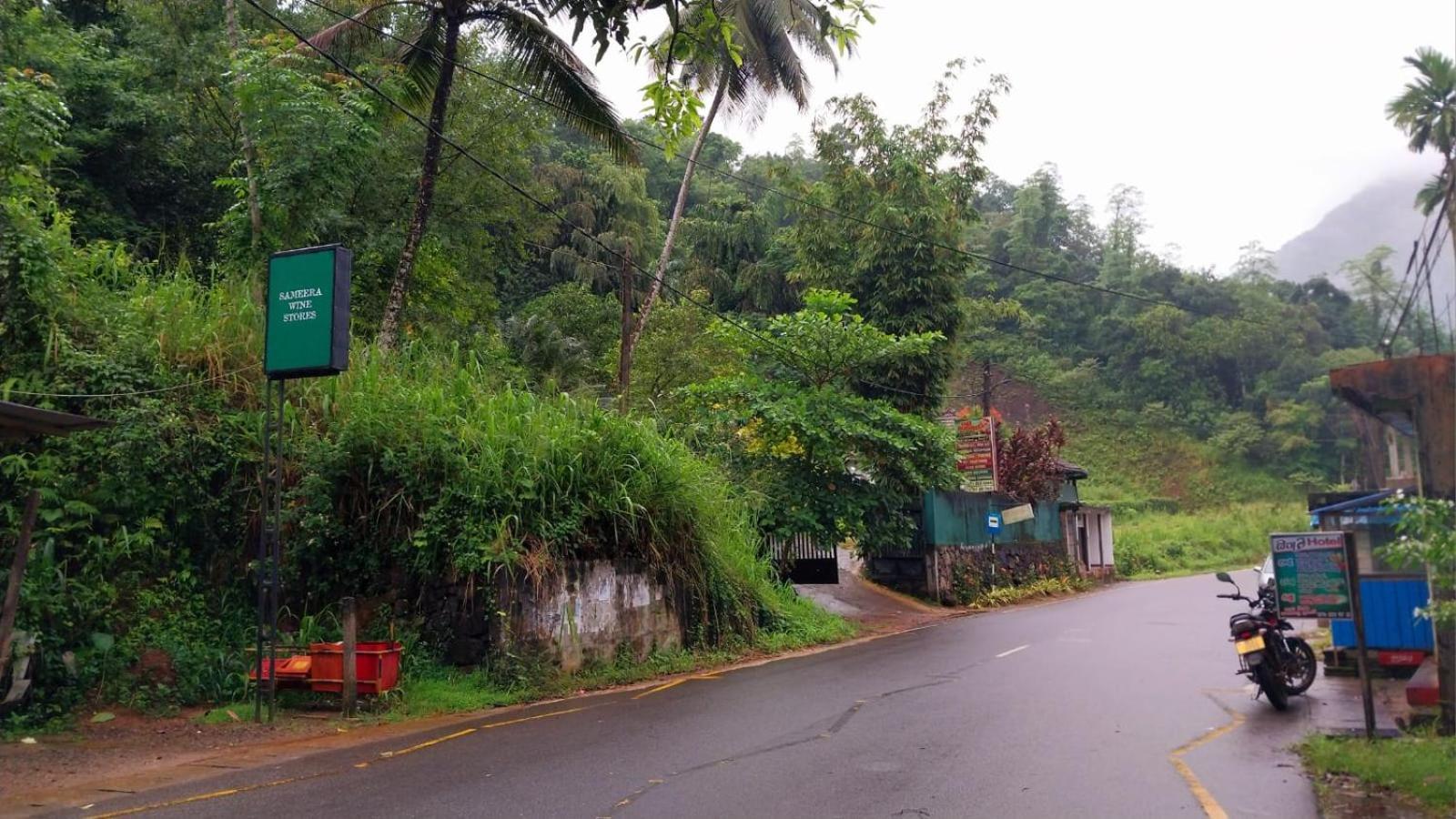 Salmanel Resort Ratnapura Bagian luar foto