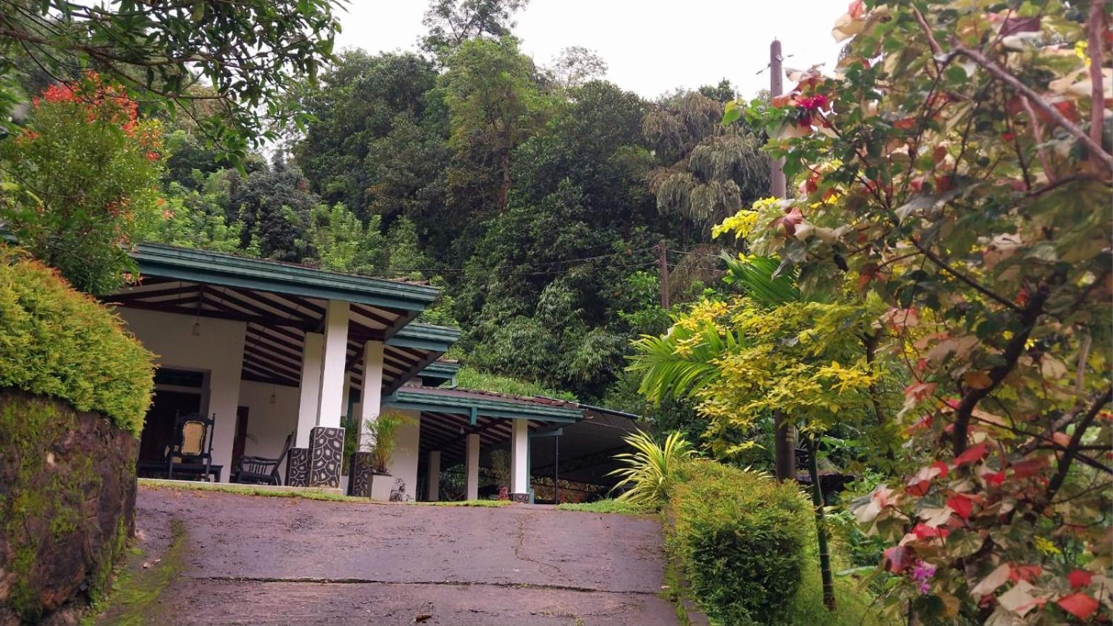 Salmanel Resort Ratnapura Bagian luar foto