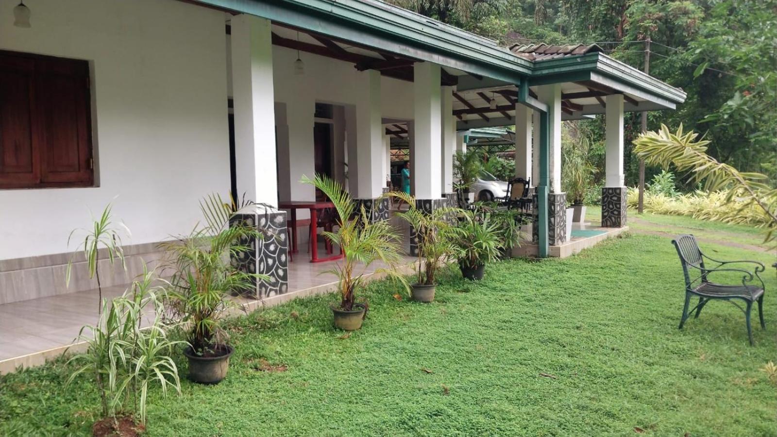 Salmanel Resort Ratnapura Bagian luar foto